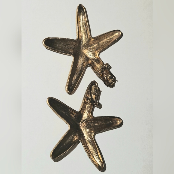 NEW Zara Gold Starfish Earrings Beach Resortwear Metallic Vacation Maximalism - Picture 3 of 6